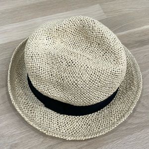 Straw hat